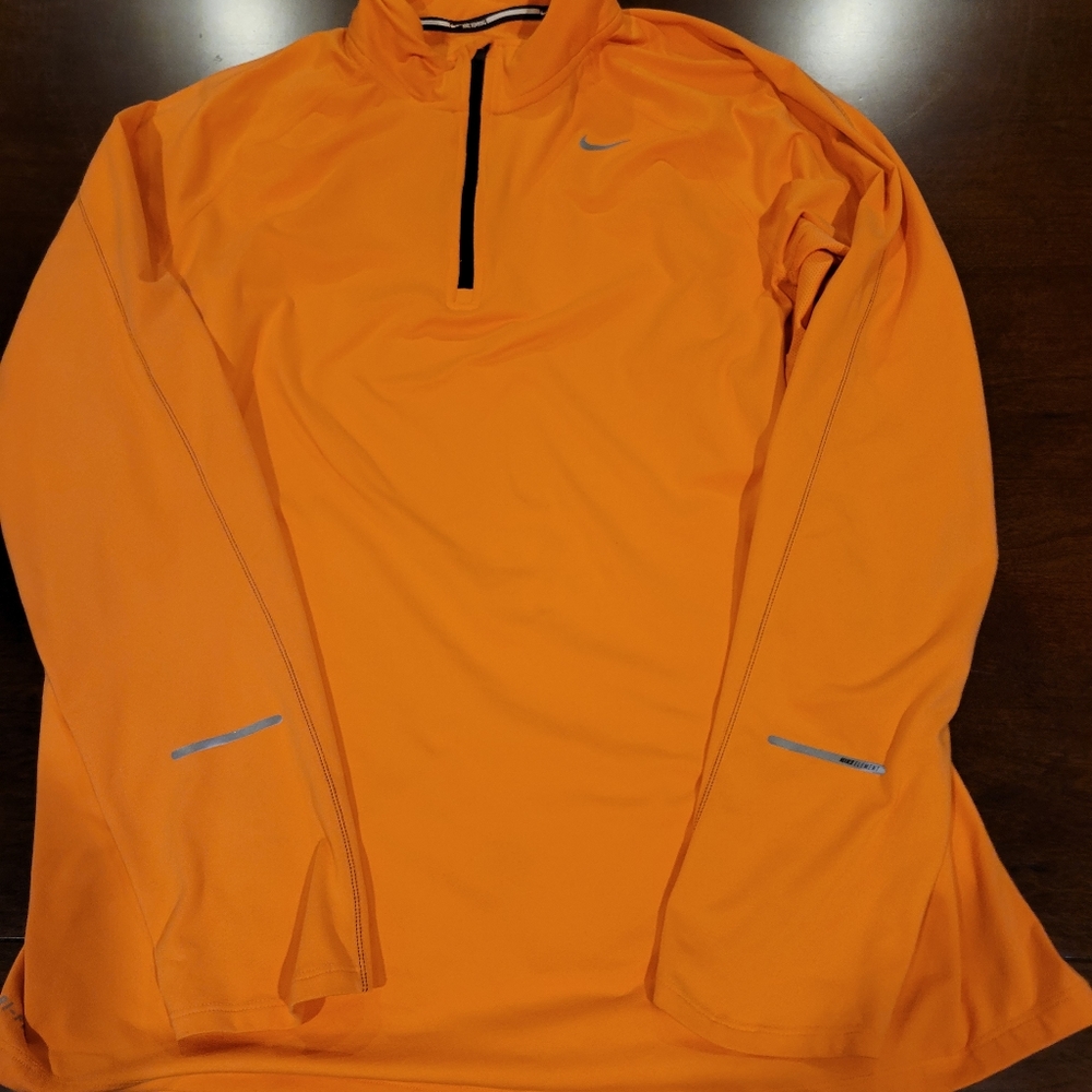 Nike men's L pull over zip melon